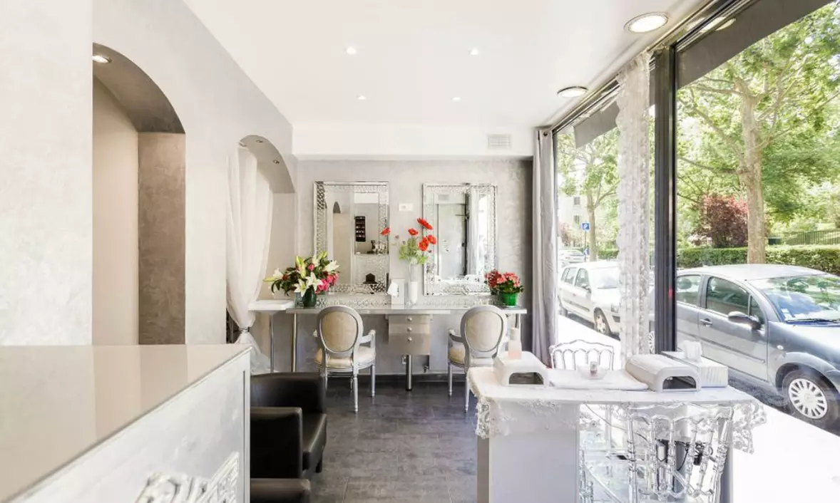 Microblading dans le 15e