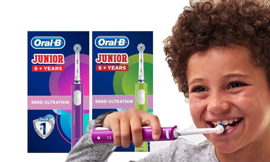 Image 1: Oral-B Junior Electric Toothbrush