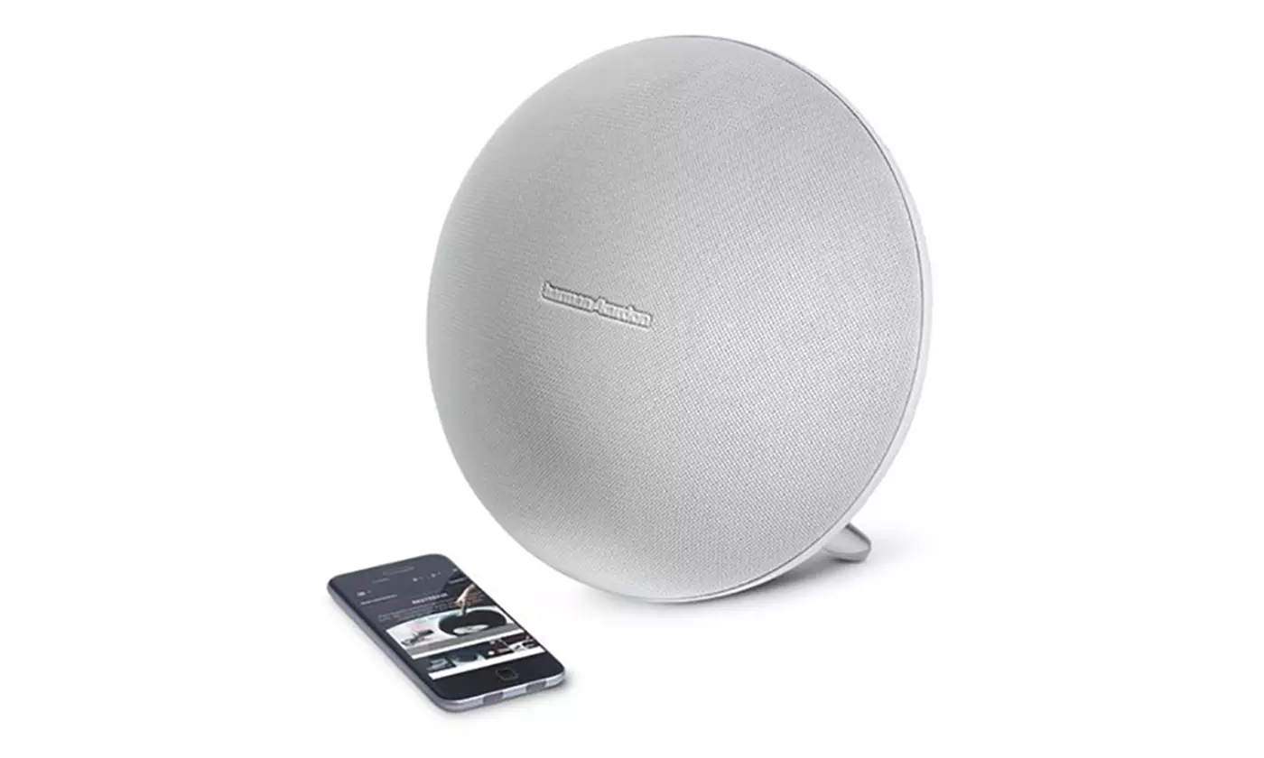 Harman Kardon Onyx Studio 3 Wireless Bluetooth Speaker - Second Medium