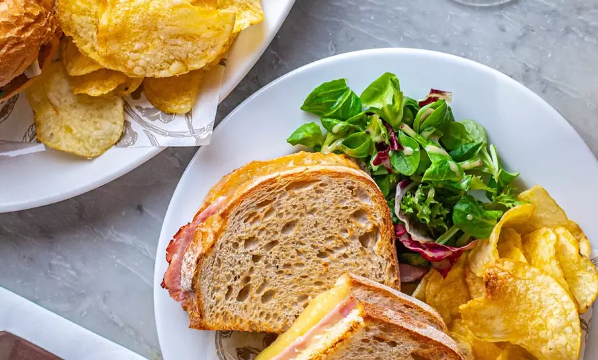 Image 4: Enjoy a Classic or Celebration Brunch for Two or Four People