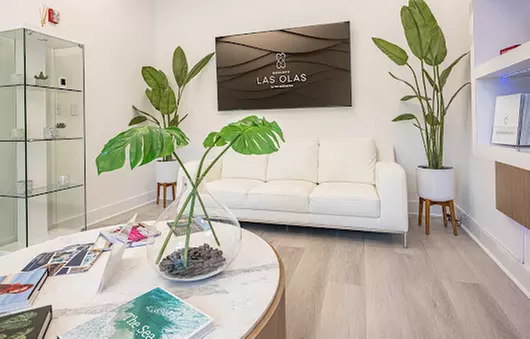 Reclaim Your Time w/ 6 Laser Hair Removal Sessions on Area of Choice