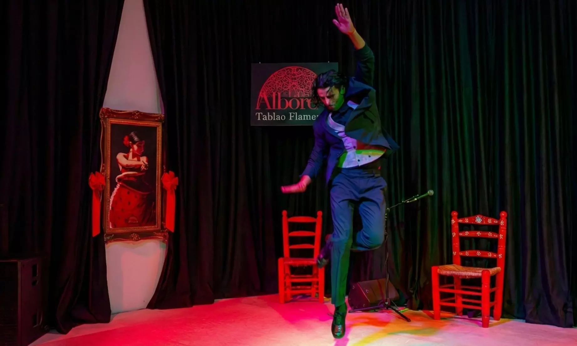 Espectáculo de flamenco en directo con cante, baile y guitarra