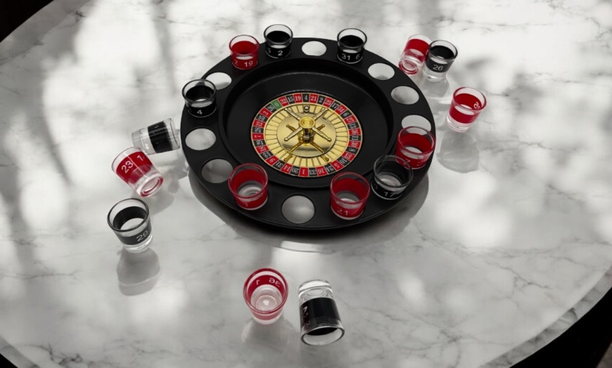 Image 1: Shotjes roulette