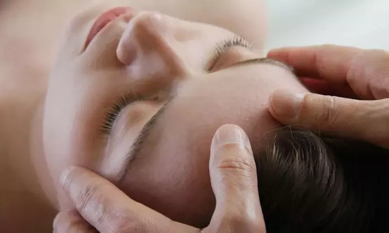 Formation LaHoChi : initiation approfondie et pratique bien-être complet avec Meformer - Primary Image