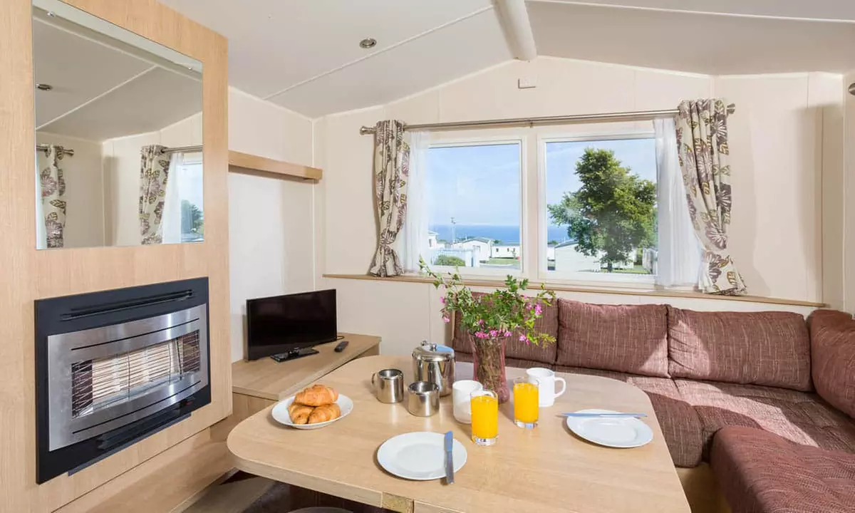 Cornwall: Two-Bedroom Caravan for up to Six