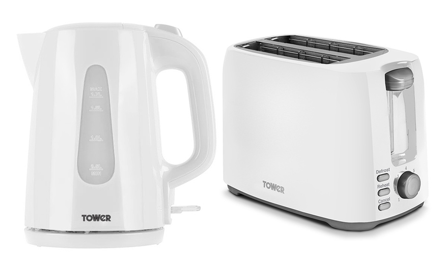 Image 12: Tower Toaster and Kettle Set