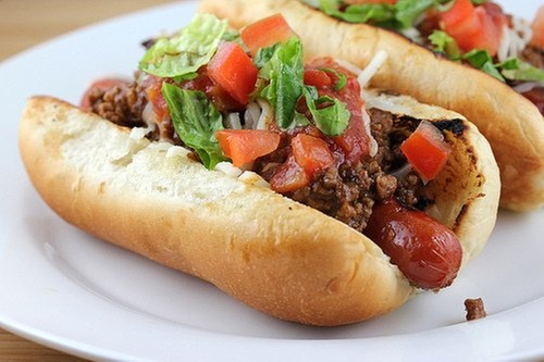Enjoy Hot Dogs, Burgers, or Catering for 20 People with Drinks
