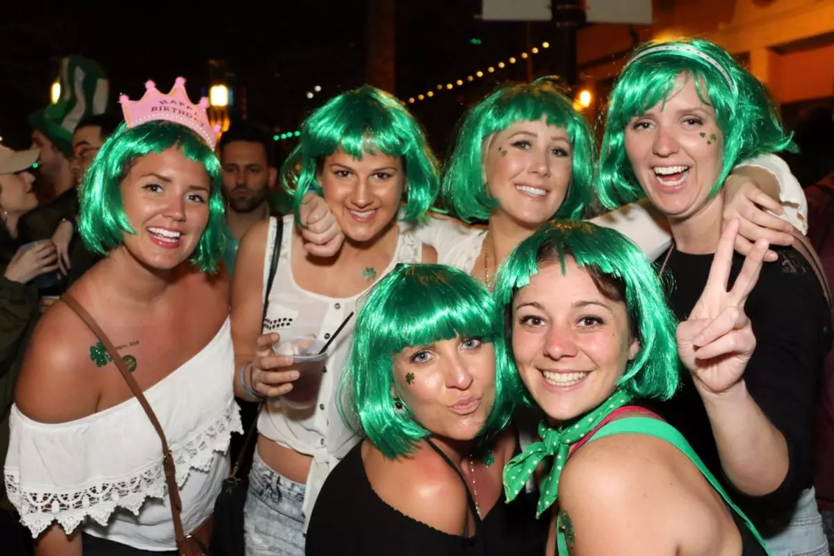 Kiss Me, I'm Irish: Boston St. Patrick's Day Bar Crawl on March 12 or March 17 - Primary Image