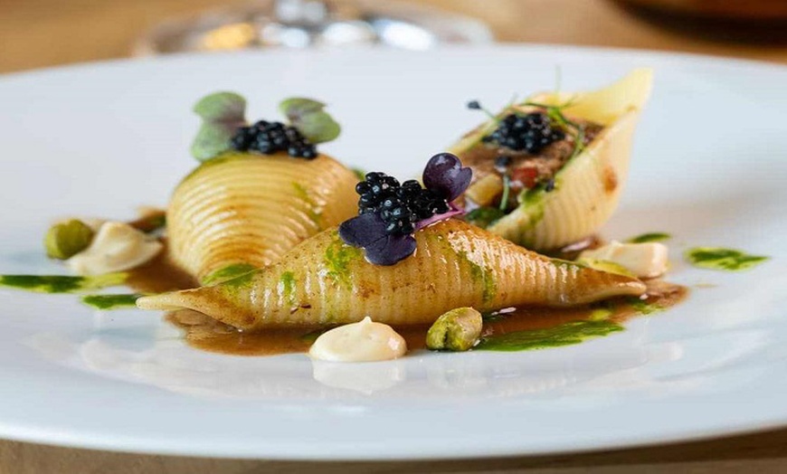 Image 5: Redécouvrez la gastronomie italienne dans un cadre raffiné à Charleroi