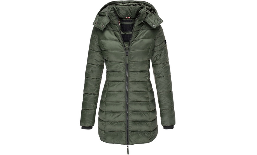 Image 8: Women's Slim-Fitting Padded Jacket
