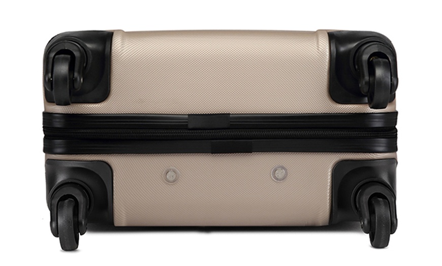 Image 18: Horizontal Design Hard Shell Suitcase Set with Combination Lock