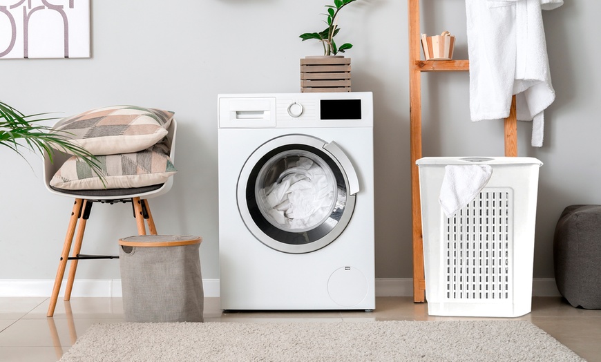 Image 3: Rattan-Effect Laundry Basket