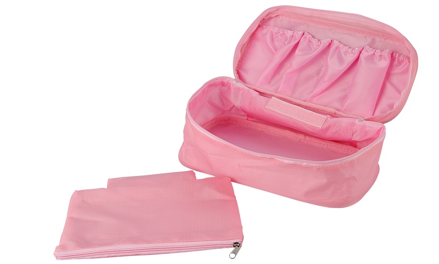 Image 4: Underwear Travel Bag