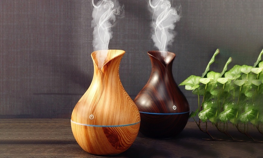 Image 4: USB Wood Grain Air Humidifier
