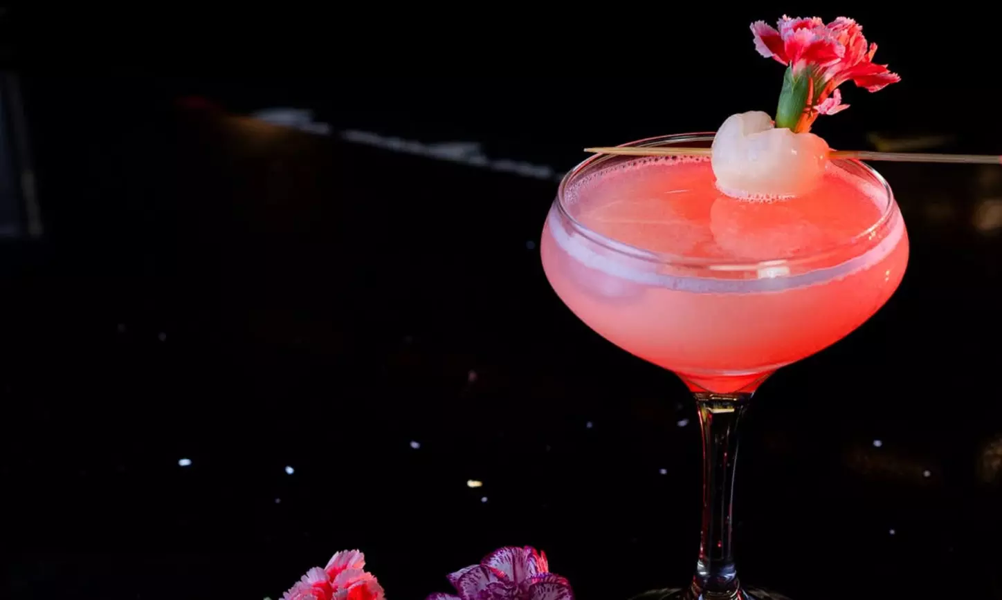 3-Course Dinner for 2 or 4 with Cocktails or $100 Dining Credit 