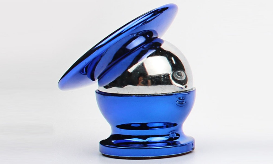 Image 5: Magnetic Smartphone Car Holder