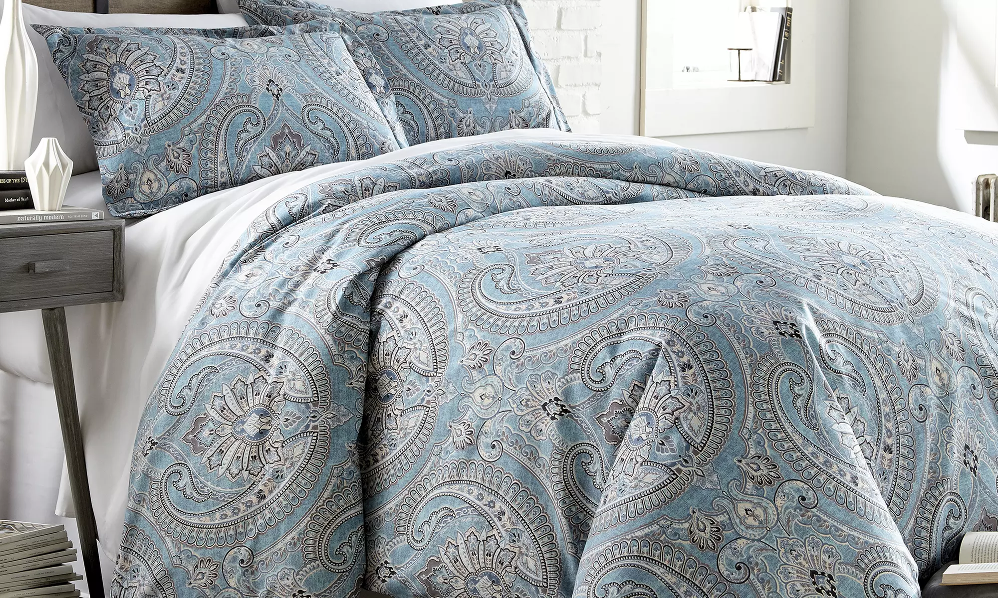 Southshore Oversized Printed Comforter Sets (2- or 3-Piece) - Primary Image