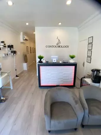 Experience Contourology Academy's EMS Body Sculpting for Abdomen and Butt with up to 74% off - Second Medium