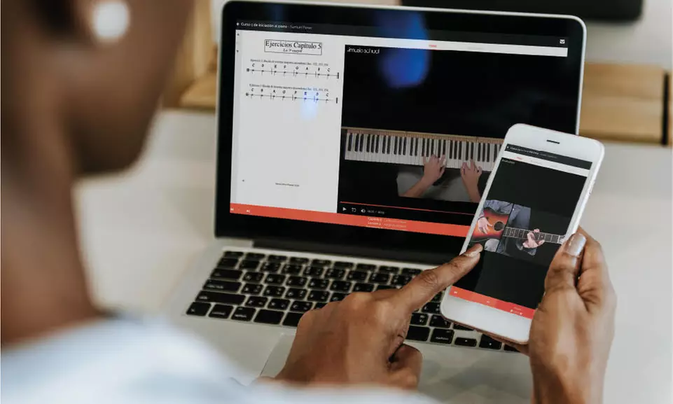 Suscripción de 3, 6 o 12 meses a todos los cursos en línea de imusic-school - Second Medium