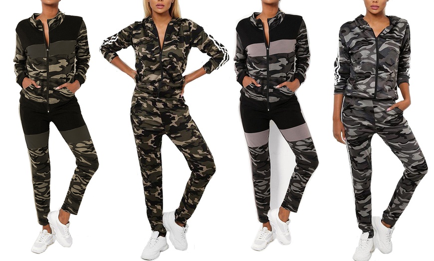 Image 1: Two-Piece Camouflage Tracksuit