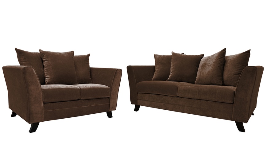 Image 18: Alexa Sofa Collection