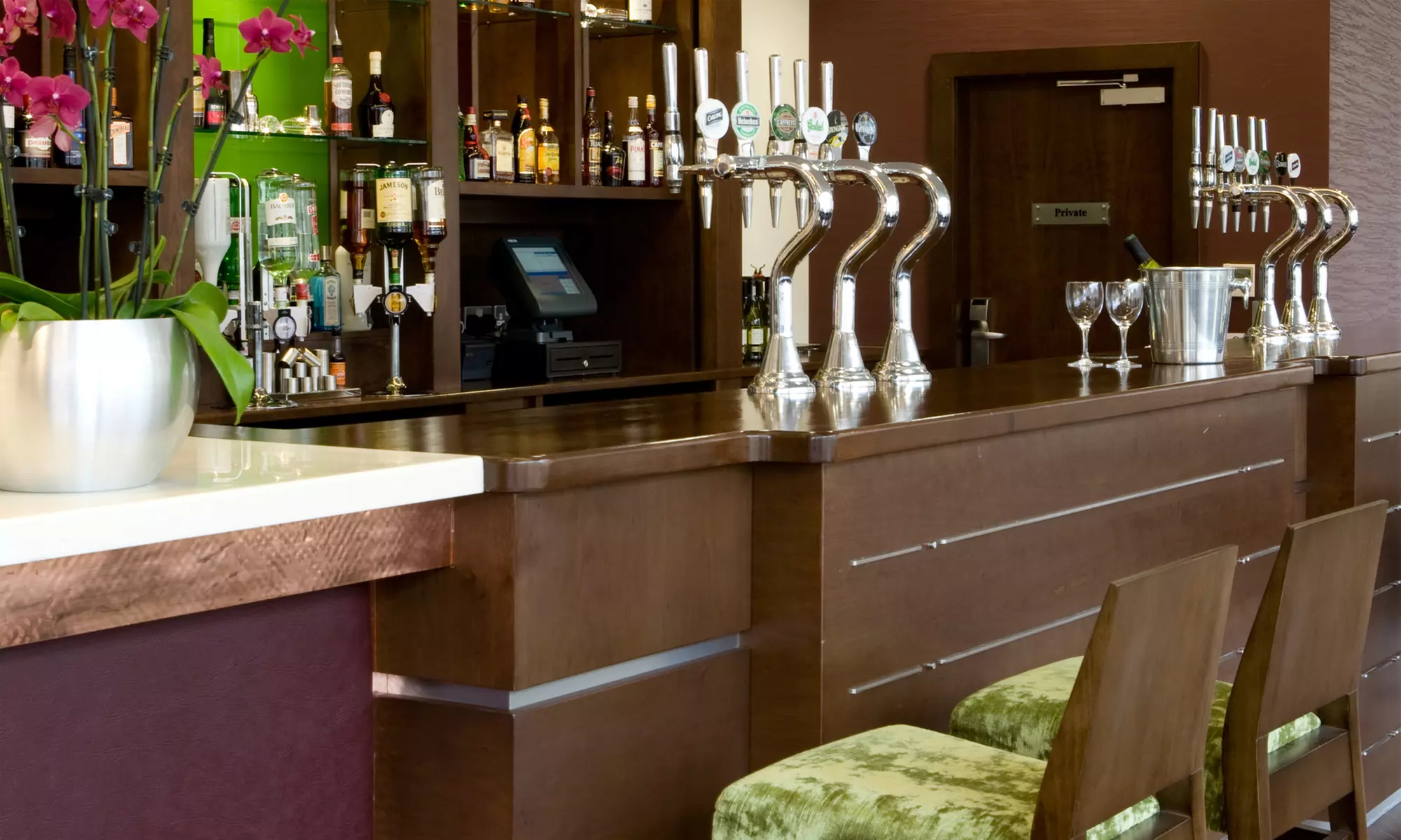 Aberdeen: 4* Superior Double or Twin Room Stay w/ Breakfast & Prosecco