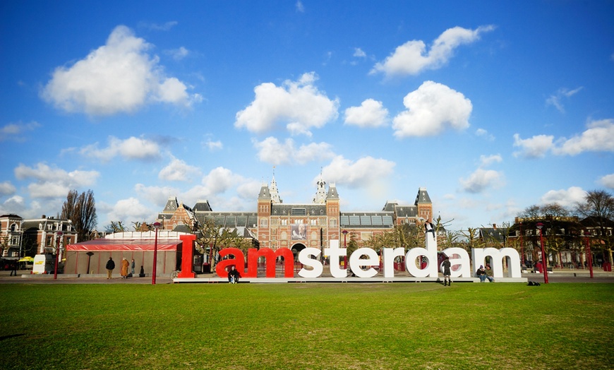 Image 10: ✈ 4* Amsterdam Break with Flights 