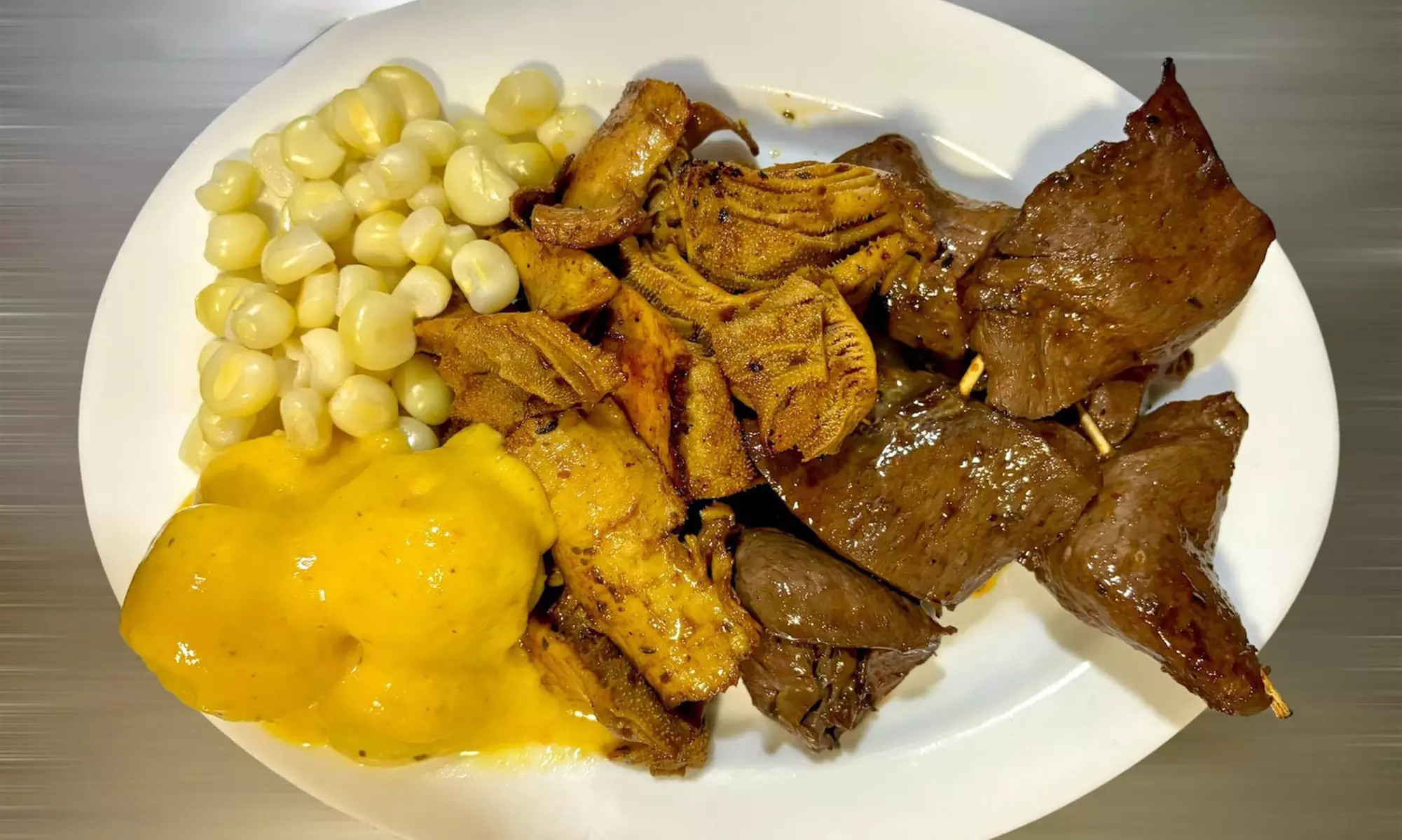 Menú degustación peruano para 2 o 4 personas y opción a cóctel