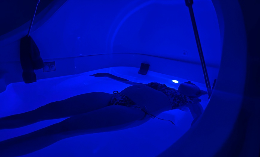 Image 5: Enjoy a Relaxing Spa Day with Massage and Sauna Options