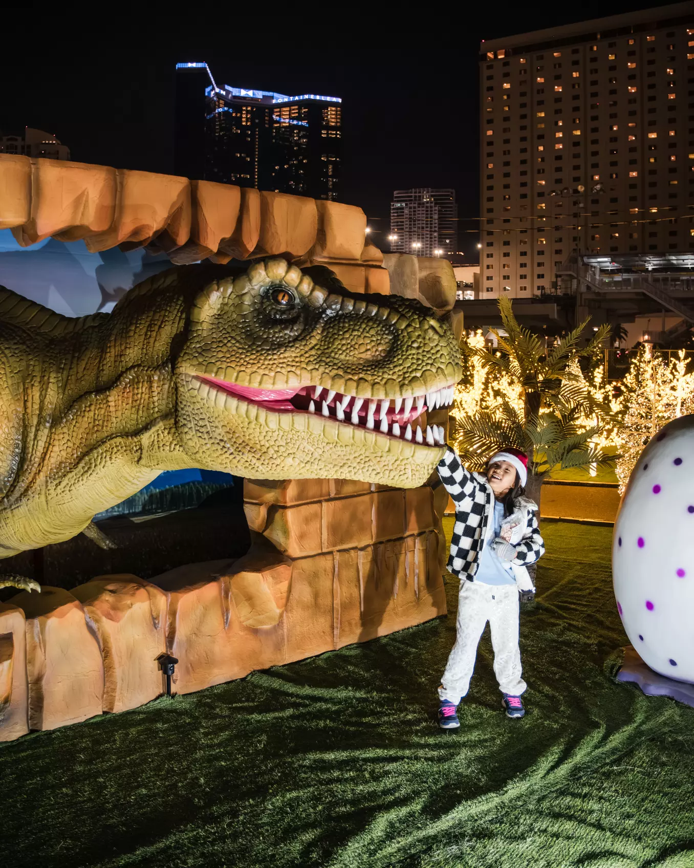 Explore GlowFest in Las Vegas w/ Unique Lights, Food Delights & Fun