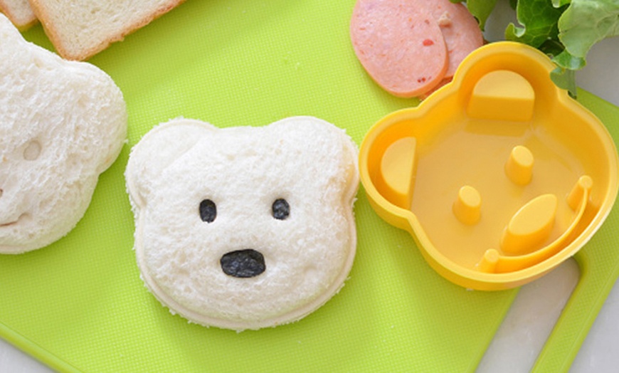 Image 9: Bear-Shaped Sandwich Mould