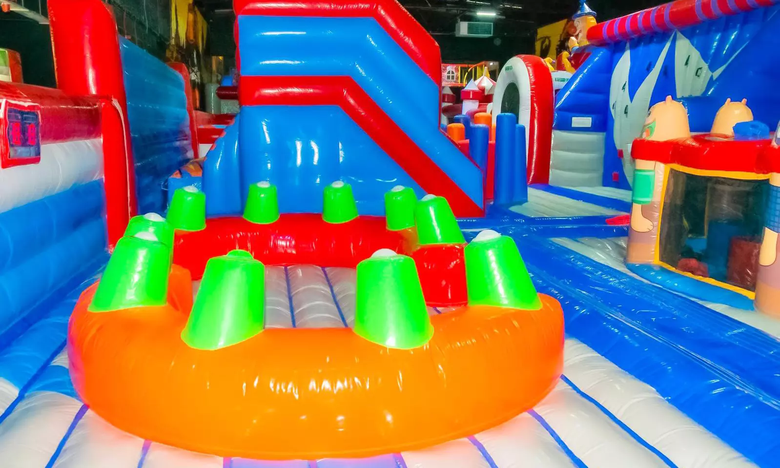 One-, or Two-Hour Inflatable Park Pass at Jump Maniax