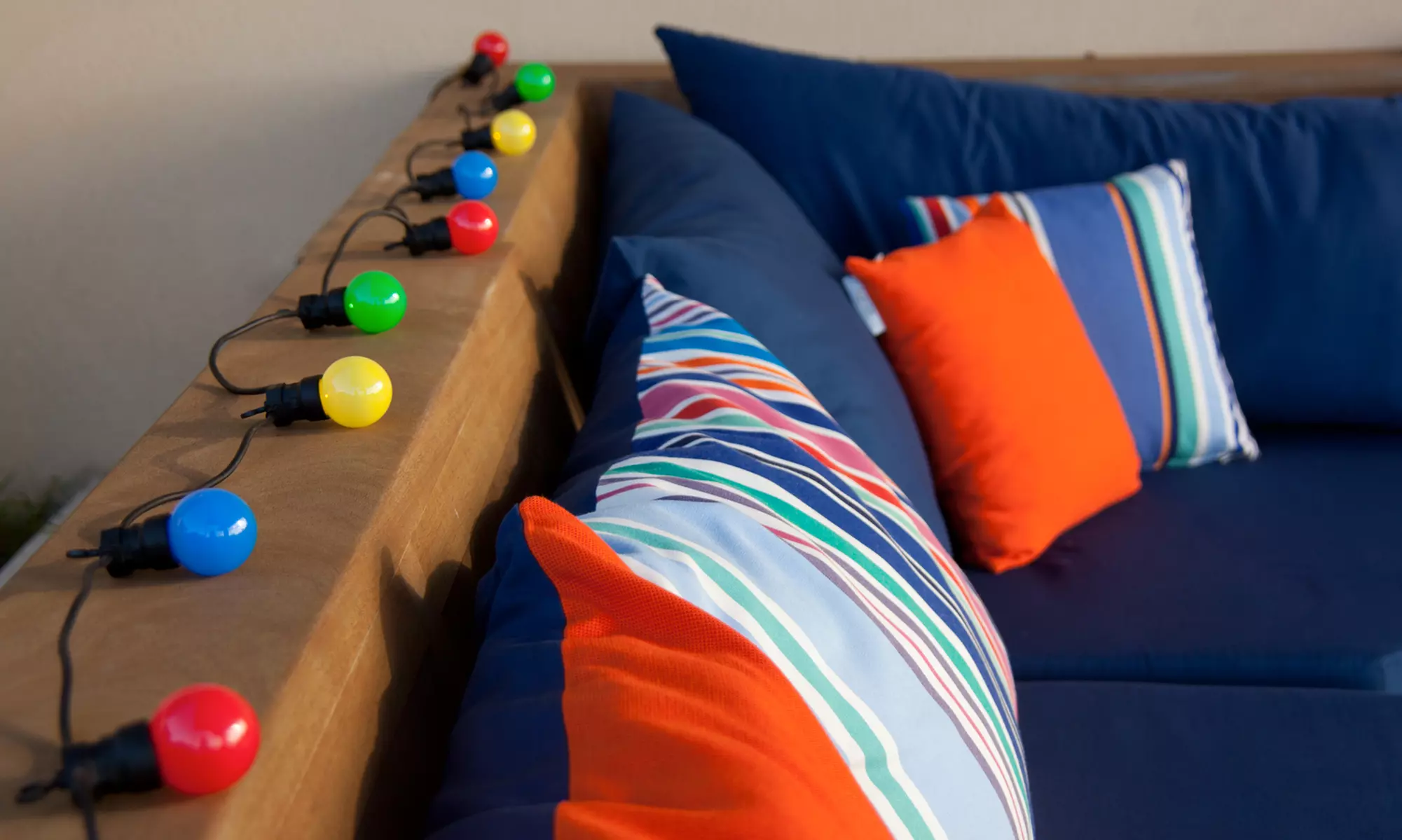 1, 2 ou 4 guirlandes guinguettes raccordables à LED de la marque Lumisky, longueur de 6,5 m - Image 4