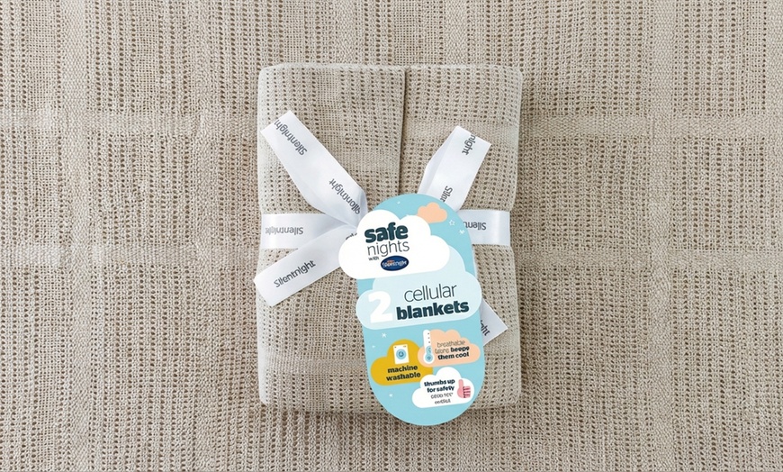 Image 4: 2 Pack Silentnight Safe Nights Cellular Baby Blanket - 100% Cotton, Breathable 