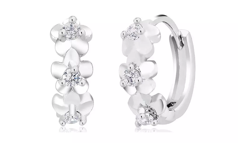 1x oder 2x Ohrringe mit Blumen verziert mit Kristallen von Swarovski® - Second Medium