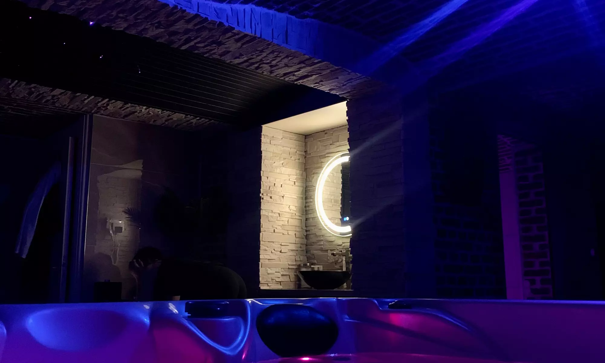 Bien-être en solo ou duo dans une cave voûtée de charme