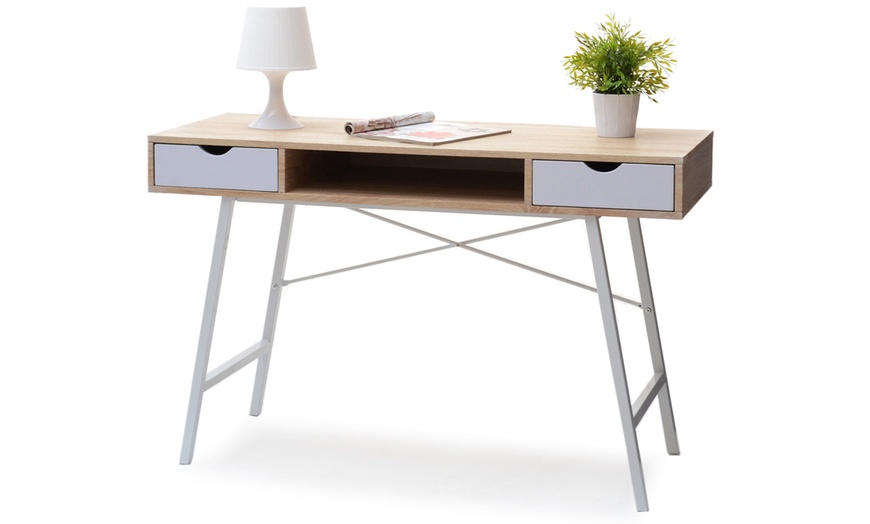 Image 8: Scandinavisch bureau met laden