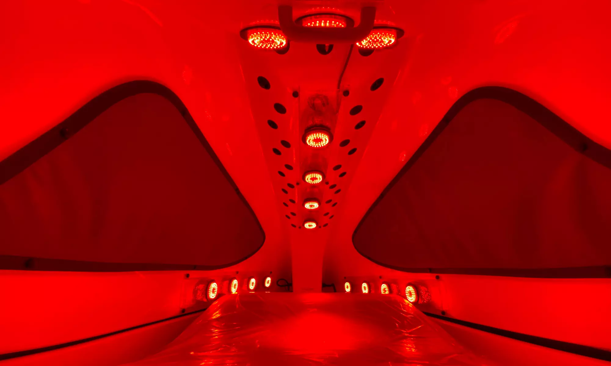 Experience Organic Bronze Tanning's Infrared Bod Pod Sauna Sessions, up to 35% off - Primary Image