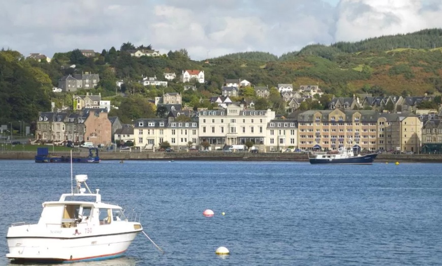 Image 10: Oban: Double Room with Breakfast