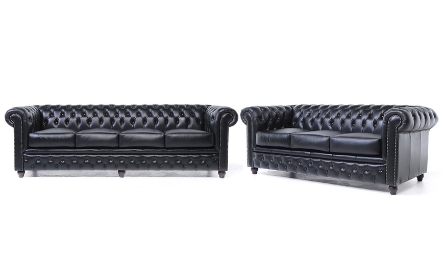 Image 69: Sofas Chesterfield en cuir authentiques 