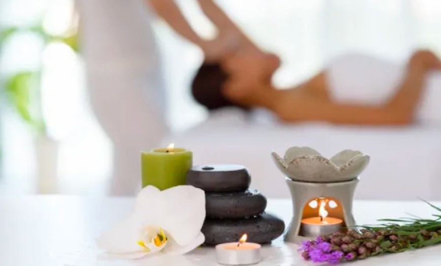 Image 2: Up to 40% Off on  at STASS Beauty Bar