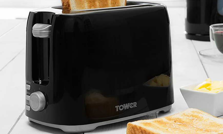 Image 4: Tower Toaster and Kettle Set