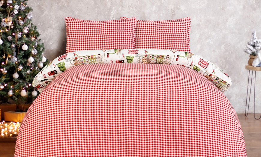 Image 5: Super Soft Reversible Christmas Town House Duvet Cover Set