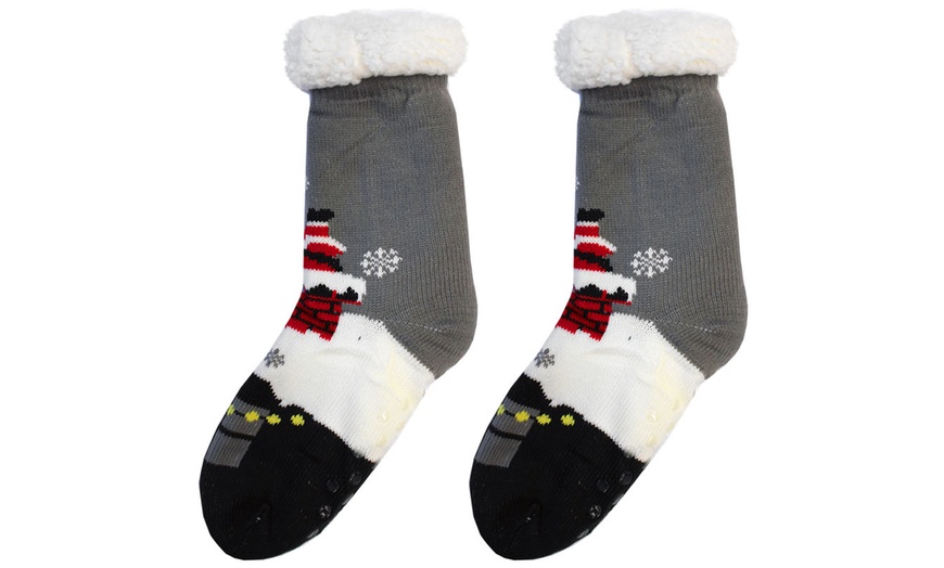 Image 23: Warm Winter Lined Christmas Slipper Socks