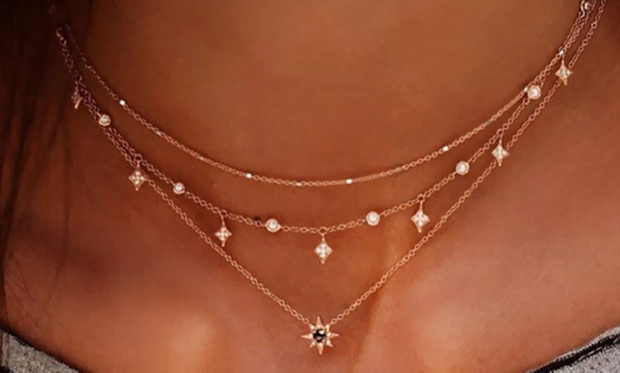 Image 1: Necklace with Stars