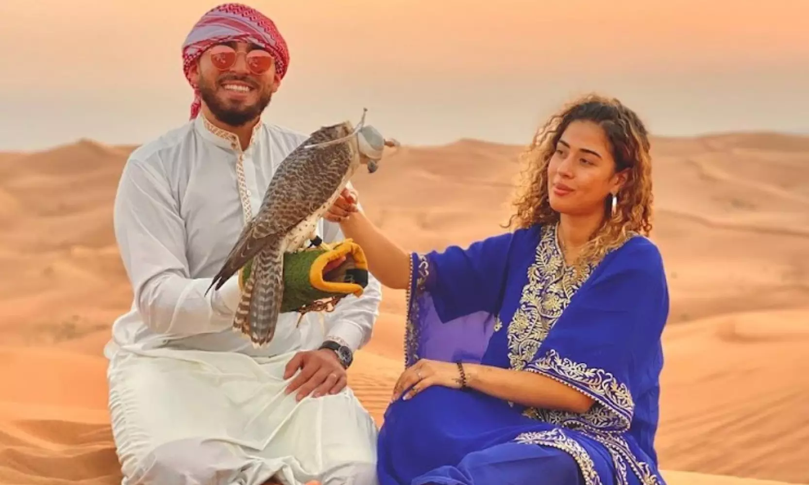 Abu Dhabi Desert Safari w/ Central/Home or Hotel Pickup, Dinner & More