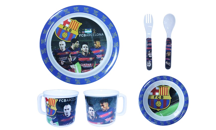 Image 8: Five-Piece Mealtime Melamine Sets