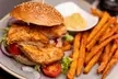 Burger-Alarm! Bis zu  34% Rabatt im Gewölbe³ sichern! - Second Medium