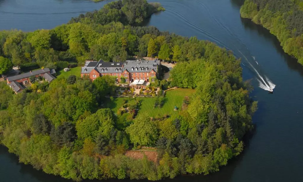 4* Nunsmere Hall Hotel: Deluxe Room for 2 with Breakfast