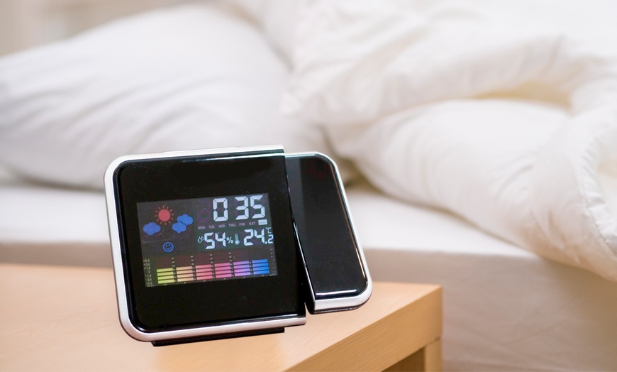 Image 3: Pritech LED Alarm Clock 